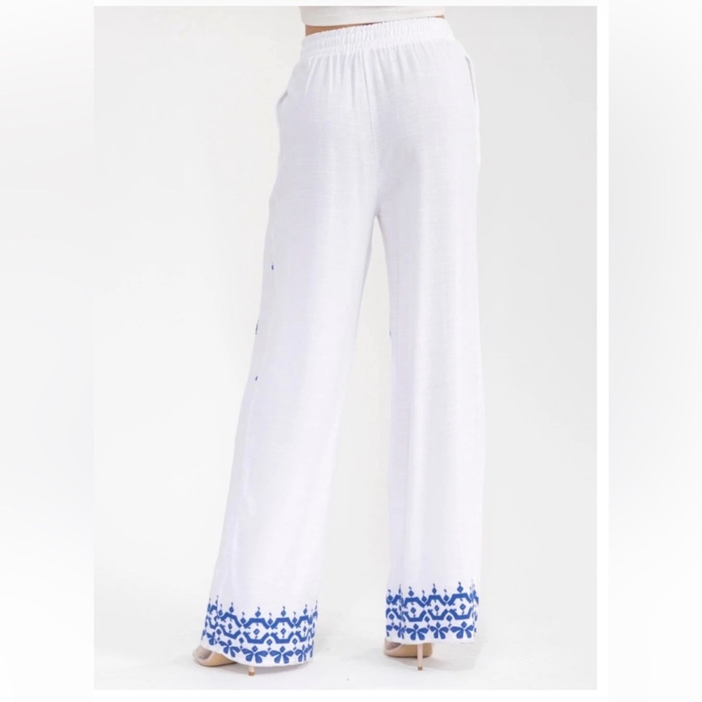 Bohemian Linen Wide Leg Embroidered Pants - Picture 4 of 4